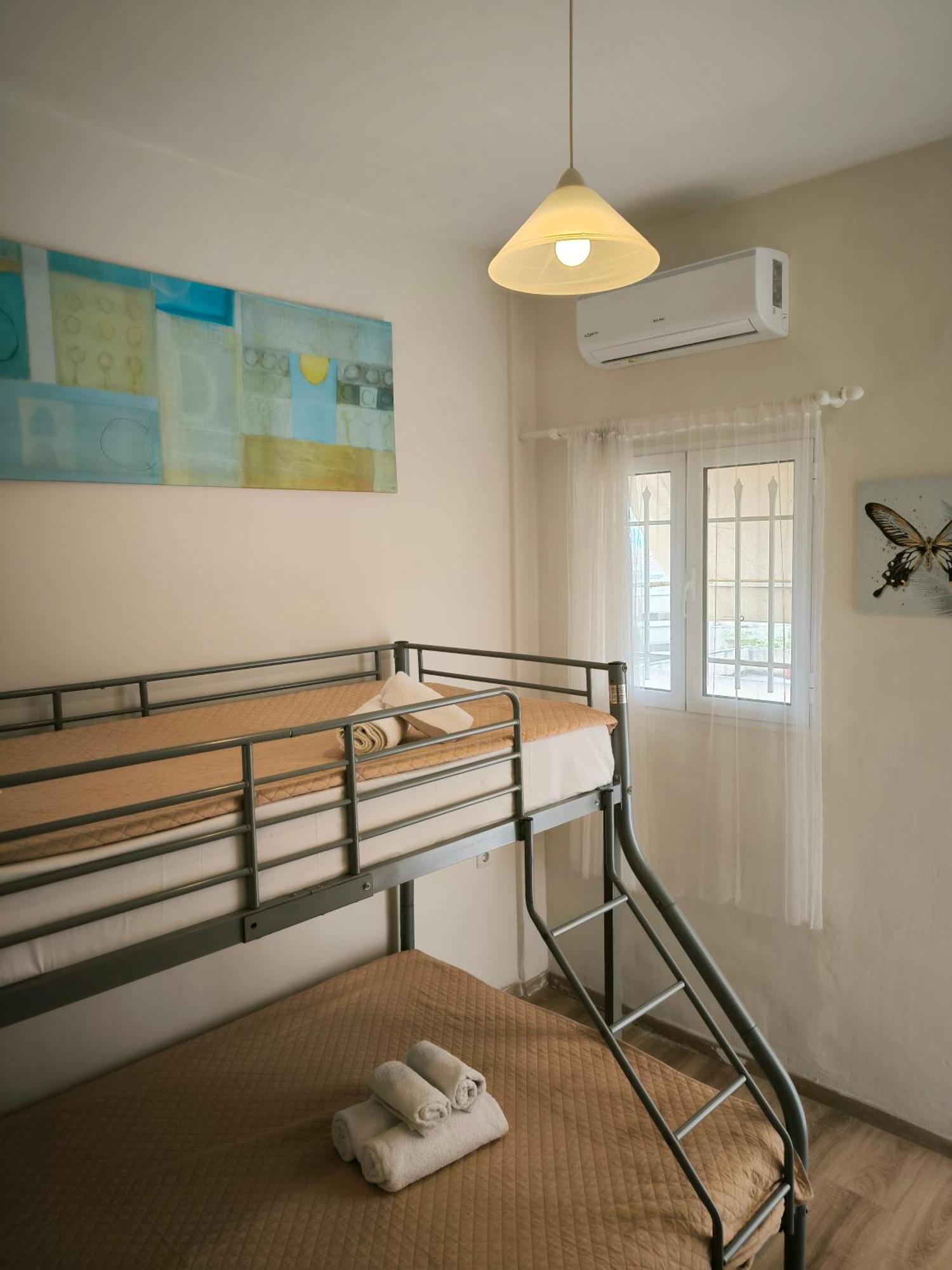 شقة Penthouse With An Incredible View 350M From Metro Station! أثينا المظهر الخارجي الصورة